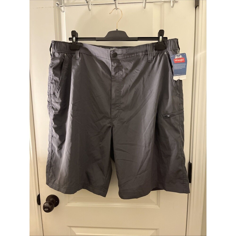 Wrangler Mens Shorts Size 42 Outdoor Series Gray UPF 30